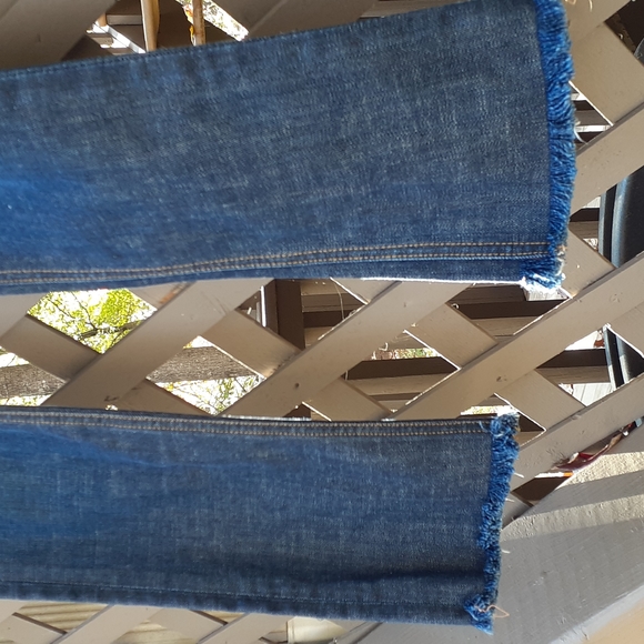 J Crew Matchstick Jeans w/ Factory Fringe Hems, 27 T - Picture 7 of 11